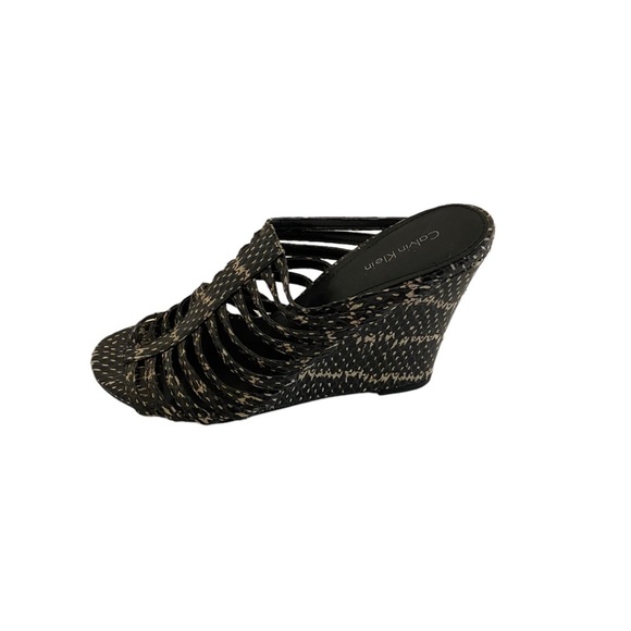 Calvin Klein Phillipa Wedge Sandals Black/White/Gray, Slip-On, Size 8 HSH - Picture 11 of 13